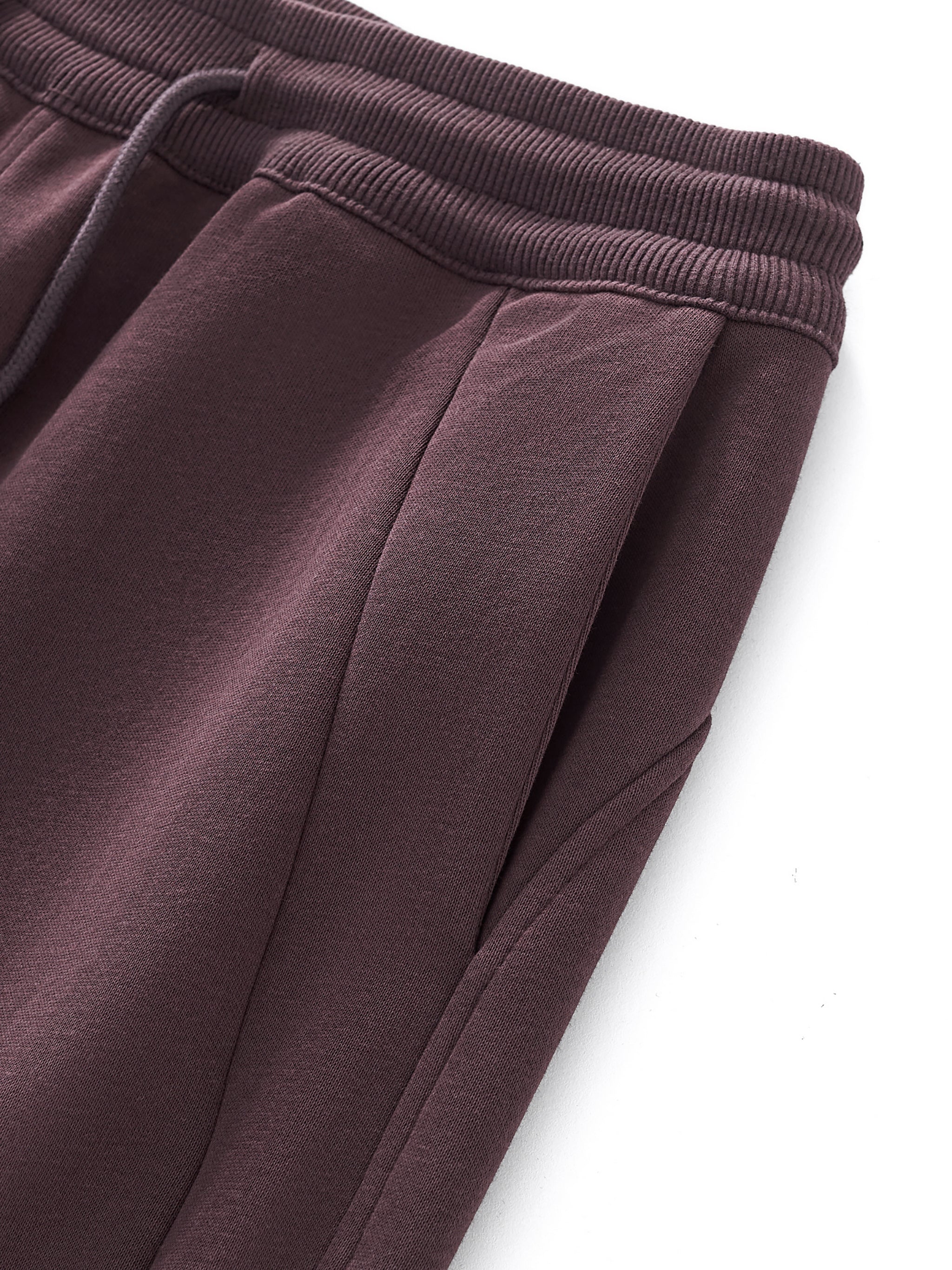 CAUTION Essential Drawstring Straight-Leg Sweatpants
